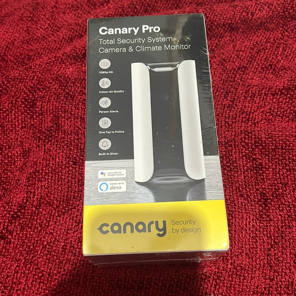 NWT CANARY Pro Total Sercurity System Camera & Climate Monitor